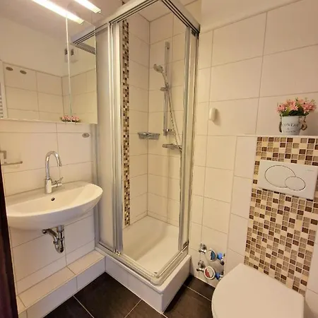 H01-006 * Heiligenhafen